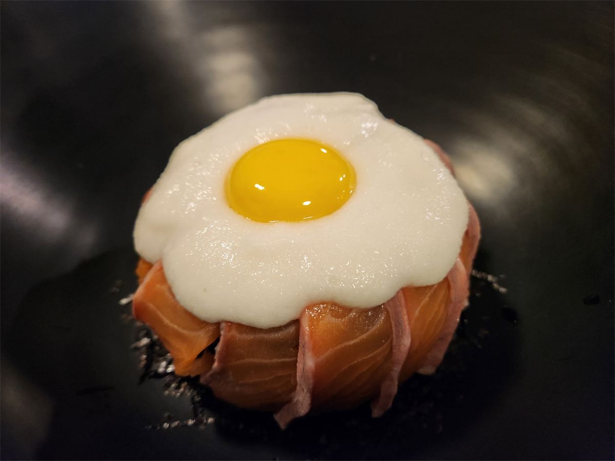 토로로사케동