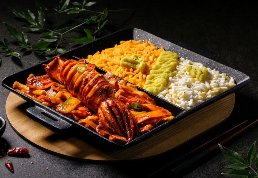 치즈 통오징어 삼겹 두루치기