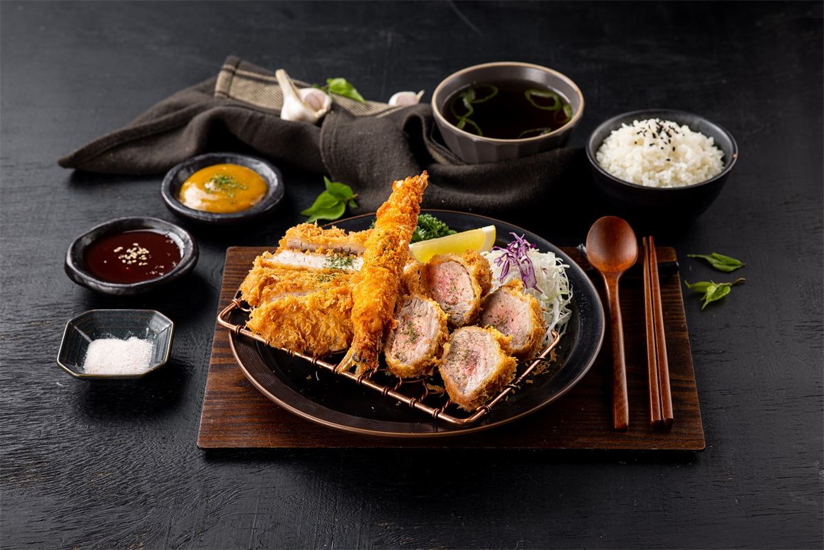 정성모둠카츠 정식