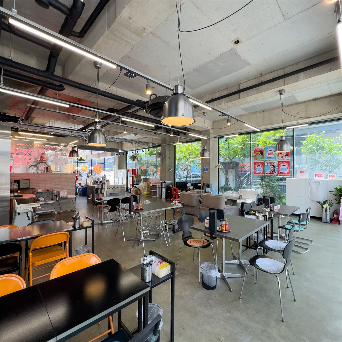 라쿤피자(LA COON PIZZA) 인테리어 4